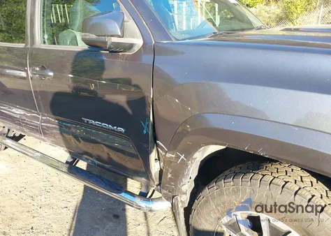 2021 Toyota Tacoma Trd Sport z USA, uszkodzony, nr VIN 3TMCZ5AN2MM385302